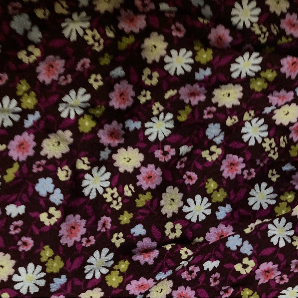 New Victoria’s Secret large flowing smocked shorts - Picture 2 of 5